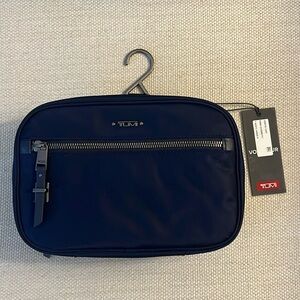 TUMI Voyageur Yima Cosmetic Case - Navy
